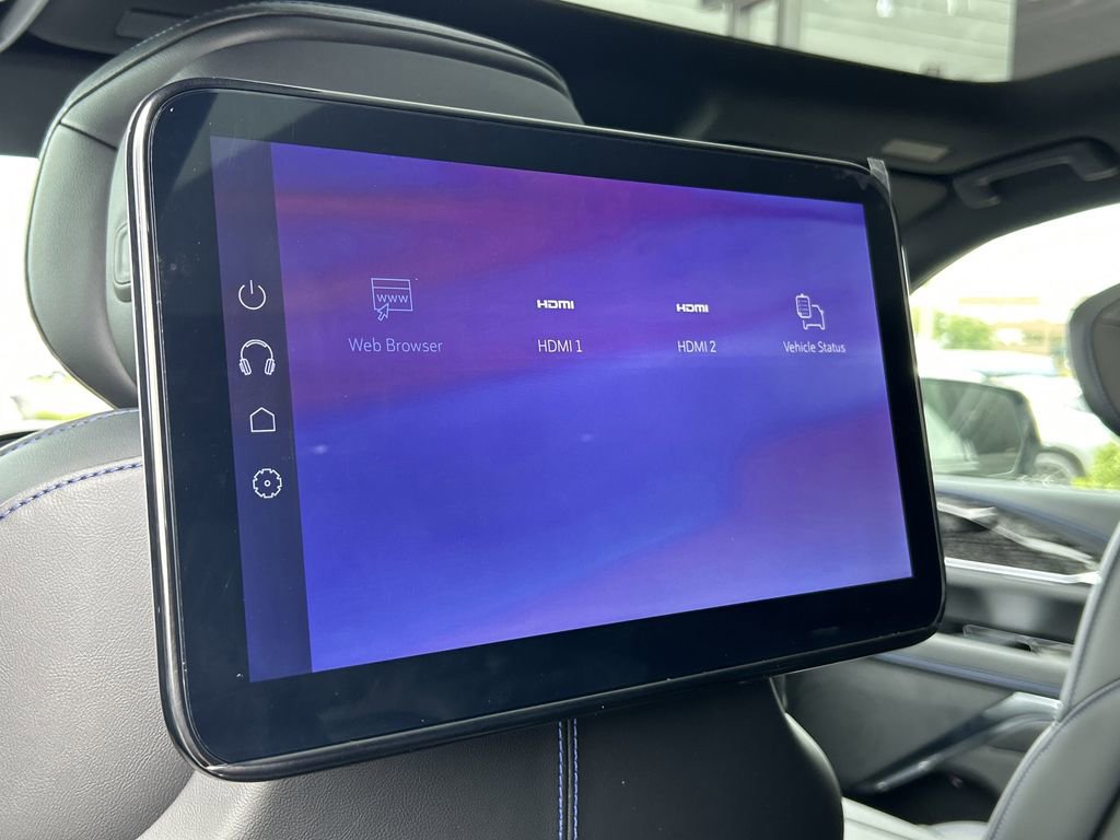 2026 Cadillac Escalade IQ Sport photo 17