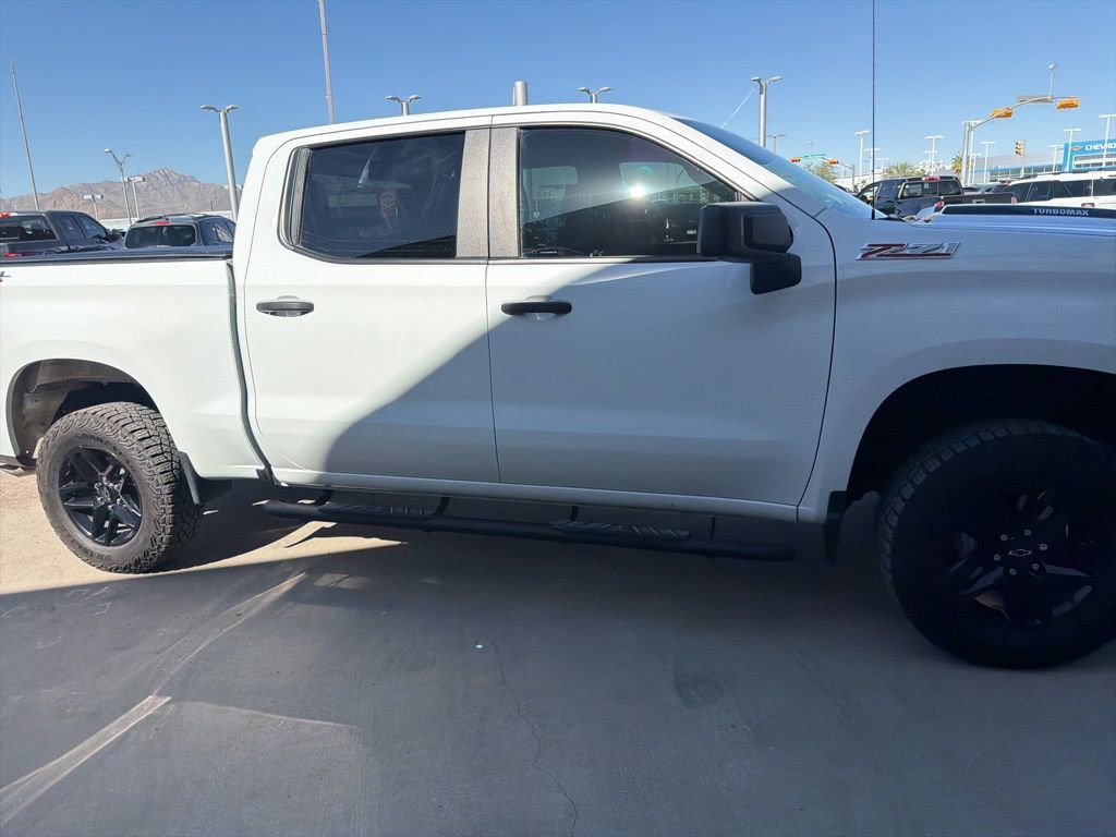 2024 Chevrolet Silverado 1500 Custom Trail Boss photo 2