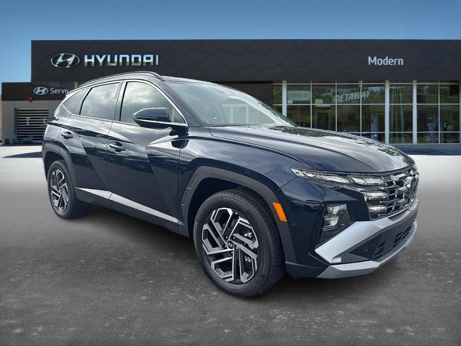 2025 Hyundai Tucson Hybrid Limited photo 2