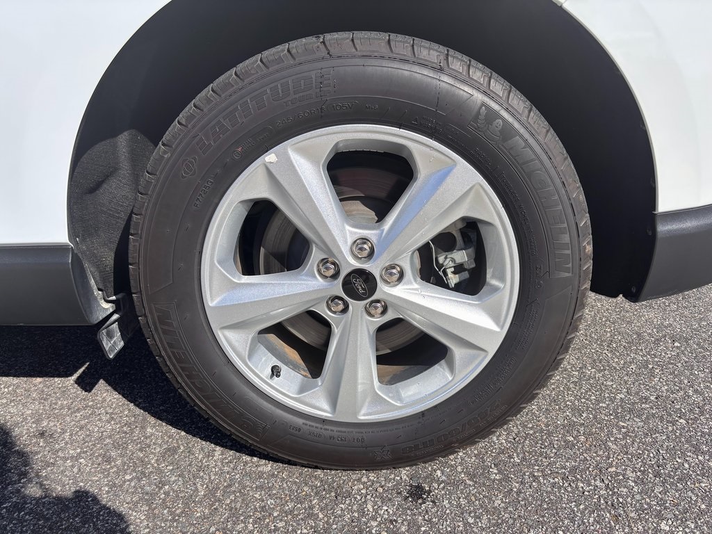 2023 Ford Edge SE photo 8