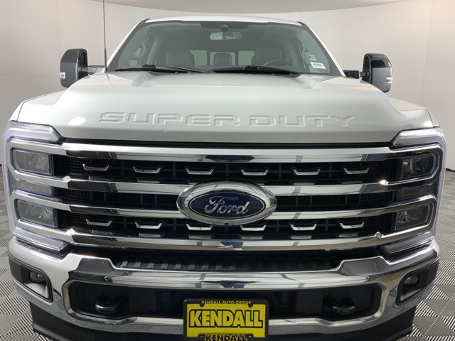 Used 2024 White Ford Lariat image 2