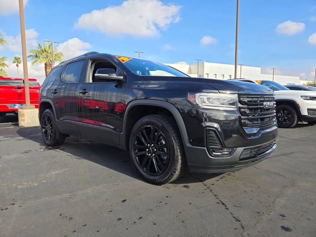 2023 GMC Acadia SLE's photo