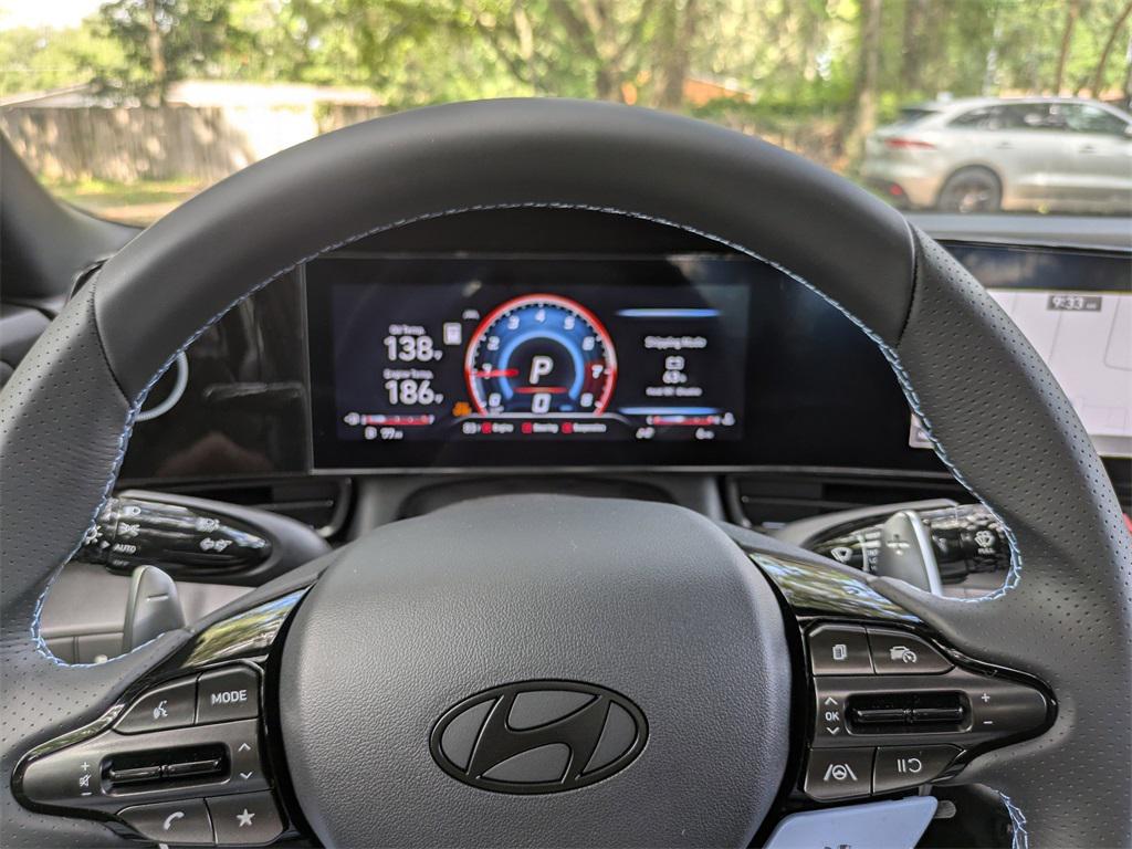 2025 Hyundai Elantra N photo 25
