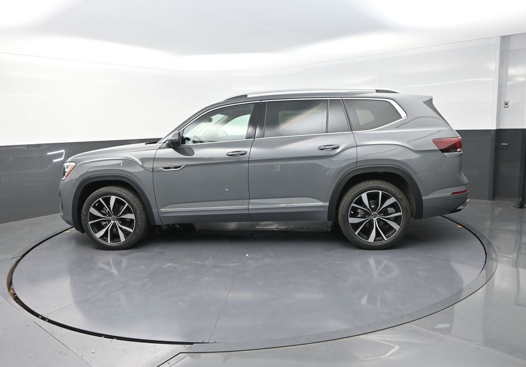 2026 Volkswagen Atlas SEL Premium R-Line photo 4