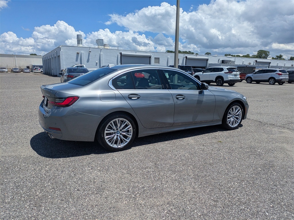 2024 Bmw 330e photo 3