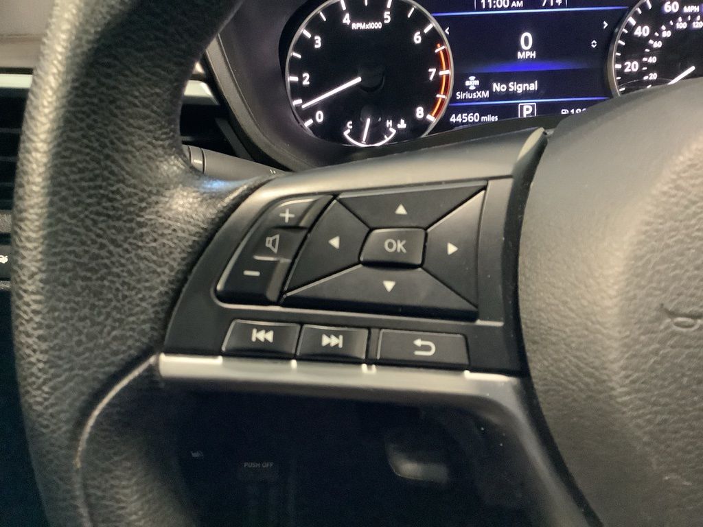 2024 Nissan Altima 2.5 SV photo 8