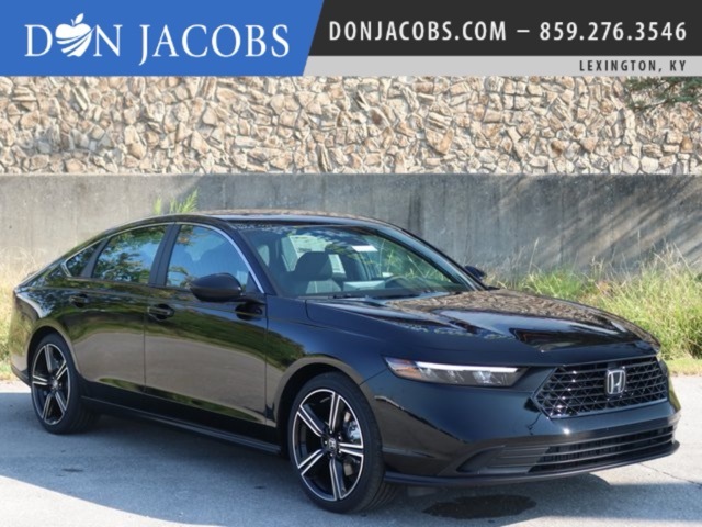 2025 Honda Accord Sport's photo