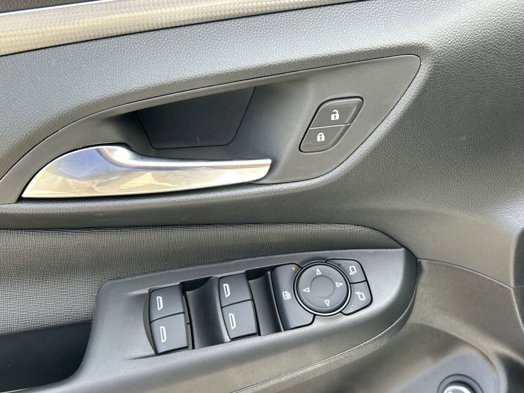 2025 Buick Envista Avenir photo 19