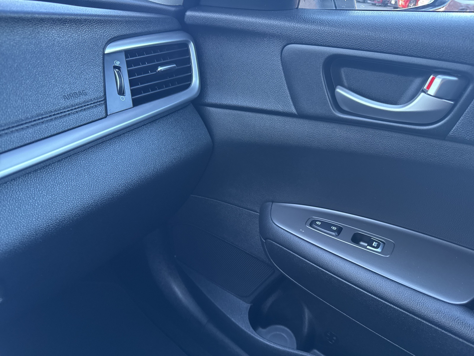 2020 Kia Optima S photo 27