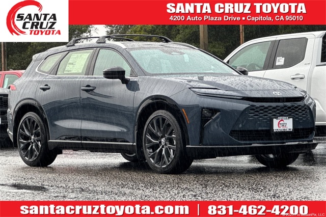 2025 Toyota Crown Signia Limited's photo