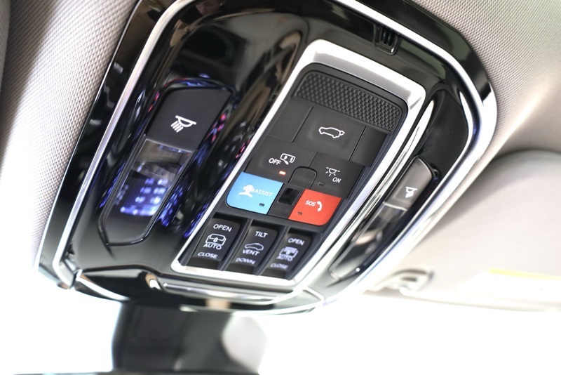 2022 Jeep Grand Wagoneer I photo 31