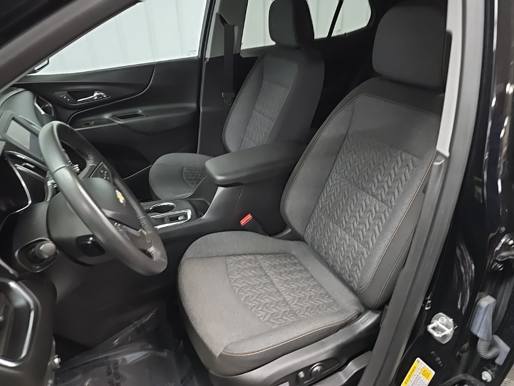 2022 Chevrolet Equinox LT photo 28