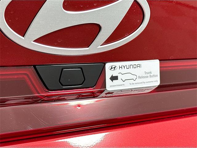 2025 Hyundai Elantra SEL Sport photo 29
