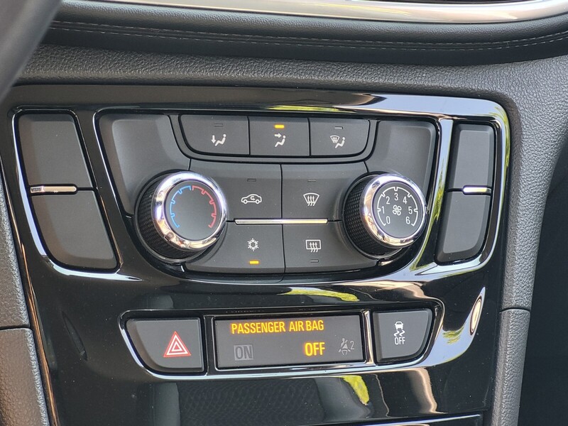 2022 Buick Encore Preferred photo 22
