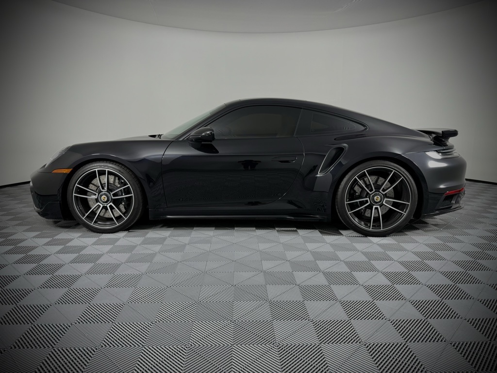 2021 Porsche 911 Turbo photo 2