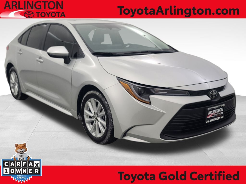 2026 Toyota Corolla LE