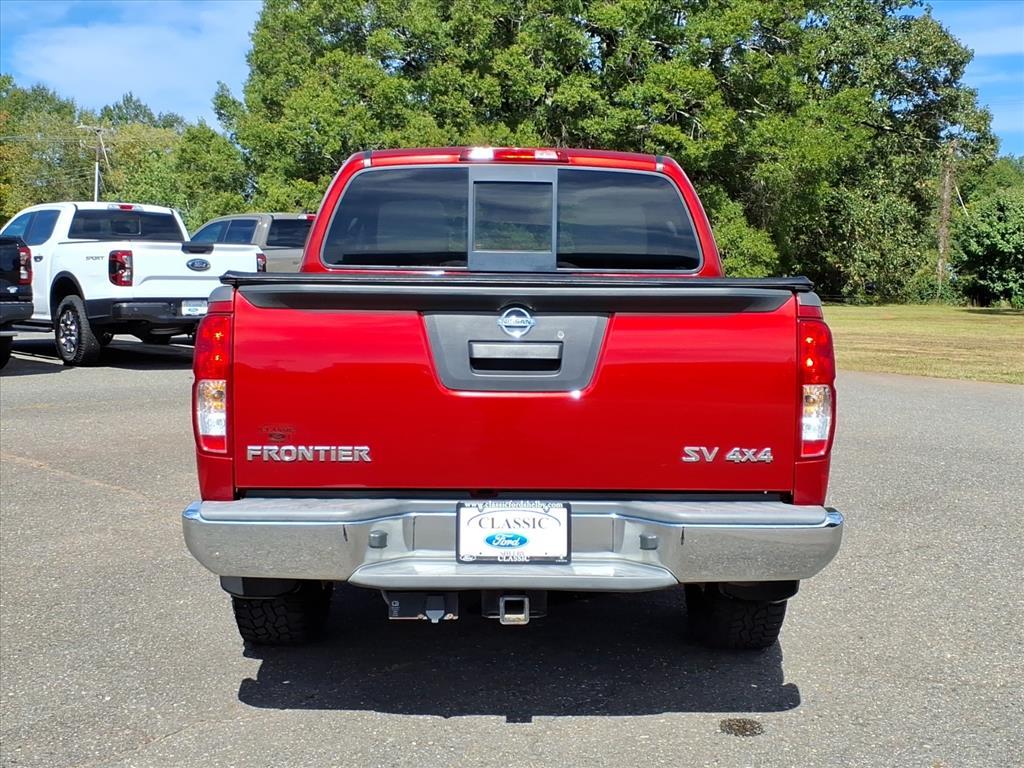 2014 Nissan Frontier SV photo 14