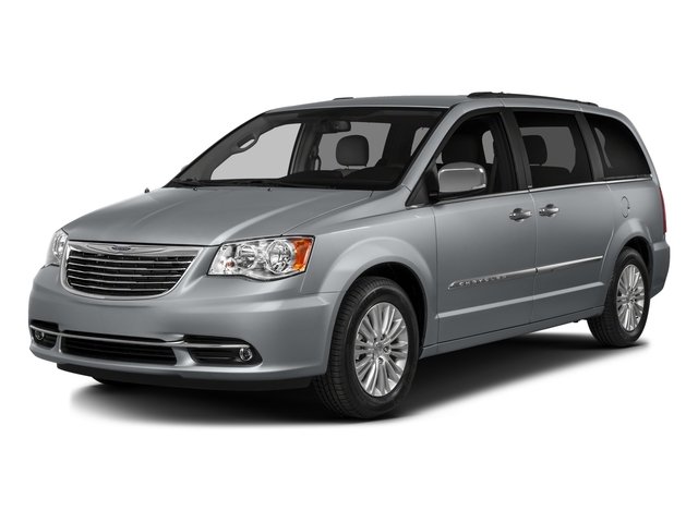 2016 Chrysler Town & Country Anniversary Edition's photo