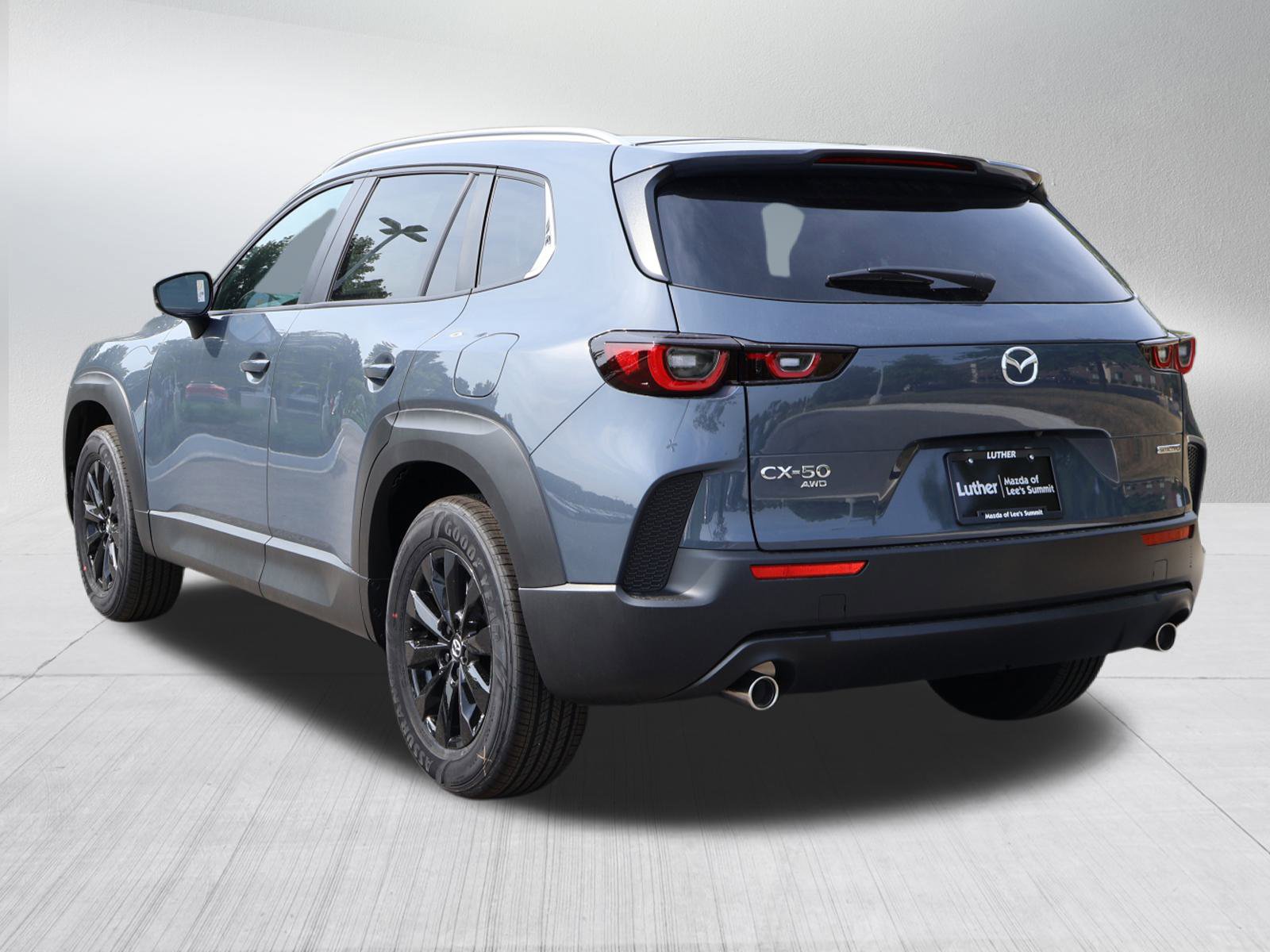 2025 Mazda CX-50 2.5 S Preferred photo 5