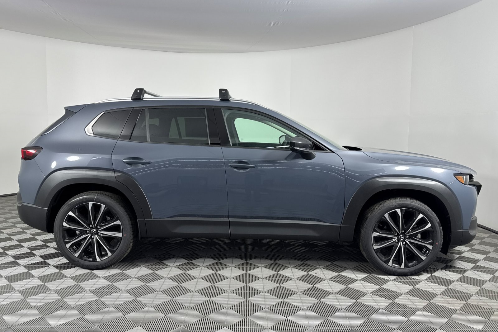 2025 Mazda CX-50 2.5 Premium Plus photo 3