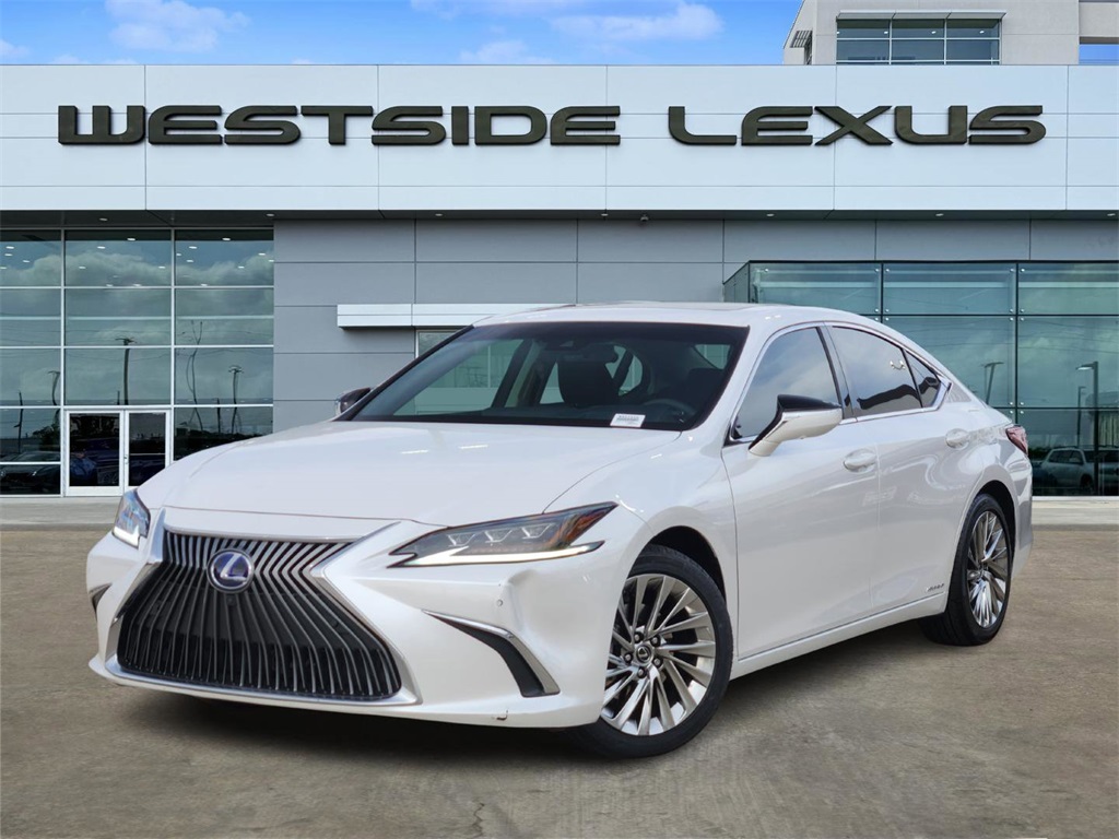 2021 Lexus ES Hybrid 300h Ultra Luxury's photo