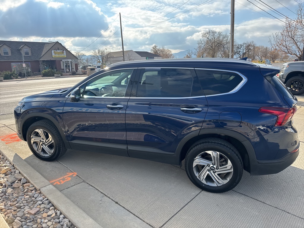 2023 Hyundai Santa Fe SEL photo 2