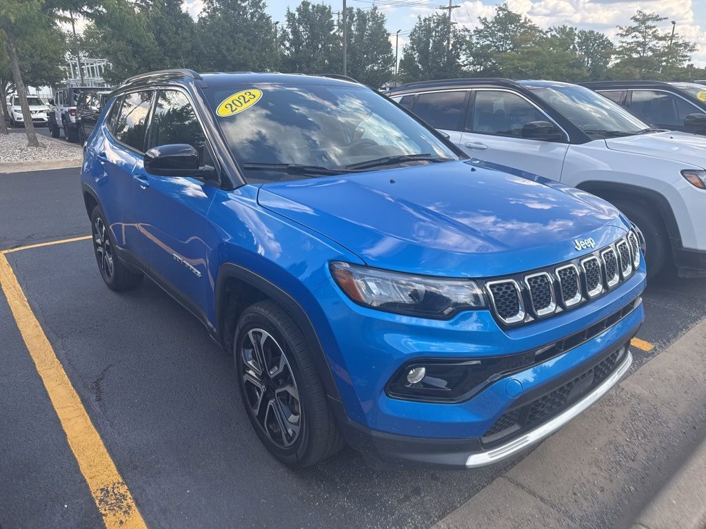 2023 Jeep Compass Limited photo 3