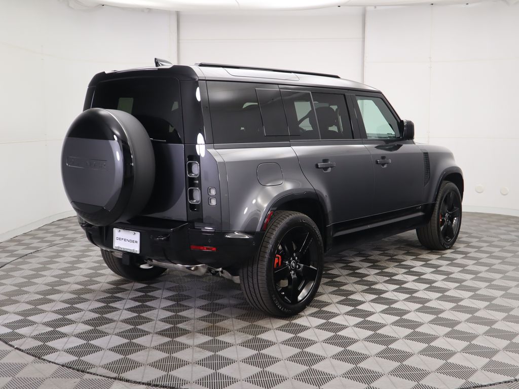 2025 Land Rover Defender 110 X photo 5