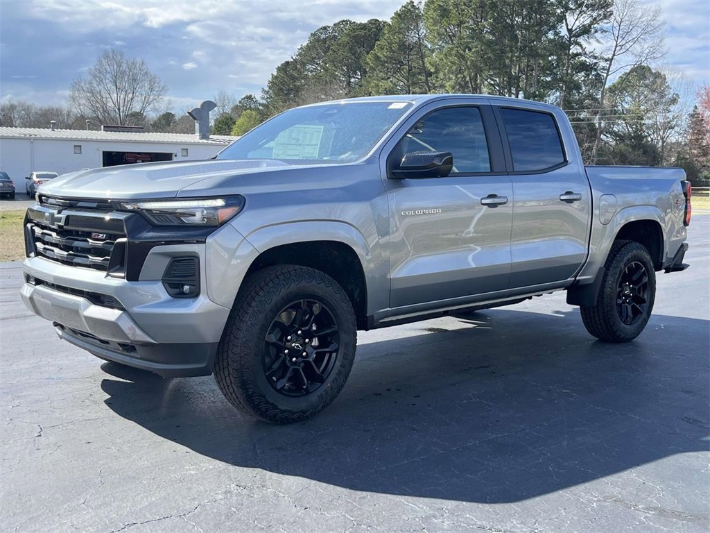 2025 Chevrolet Colorado Z71 photo 7