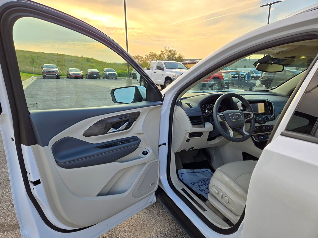 2023 Gmc Terrain Denali photo 7
