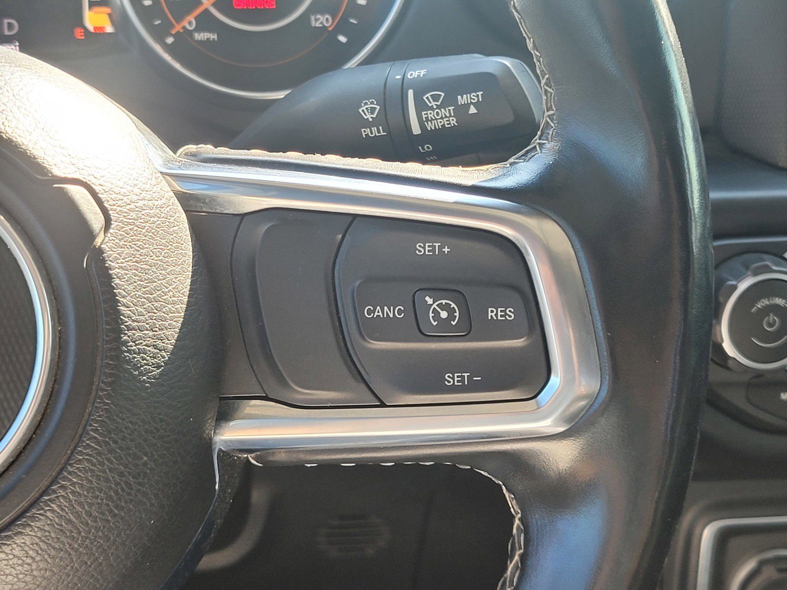 2020 Jeep Gladiator Overland photo 21