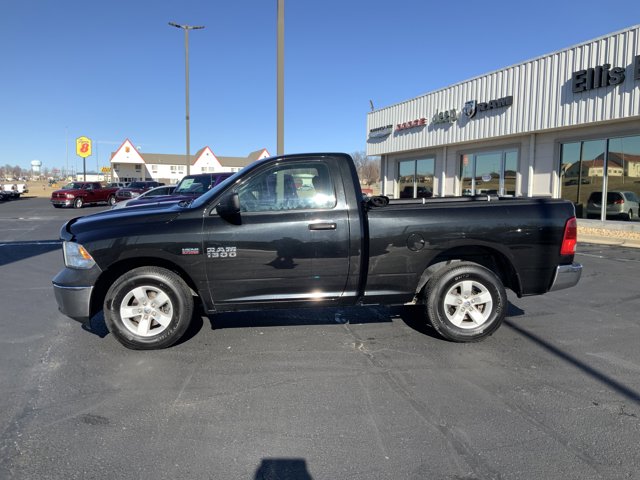 Used 2016 RAM Ram 1500 Pickup Tradesman with VIN 3C6JR6AT9GG239310 for sale in Kansas City