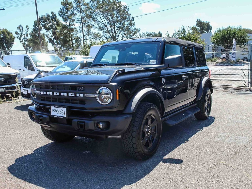 2025 Ford Bronco Big Bend photo 3