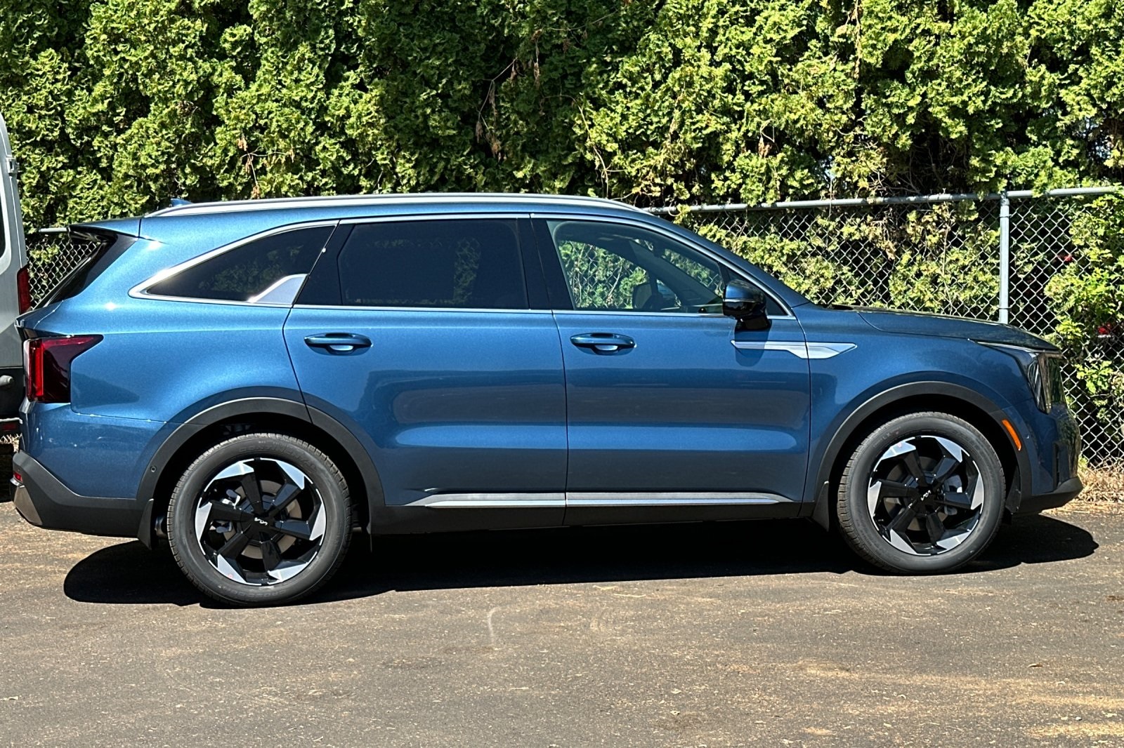 2025 Kia Sorento Hybrid SX Prestige photo 2