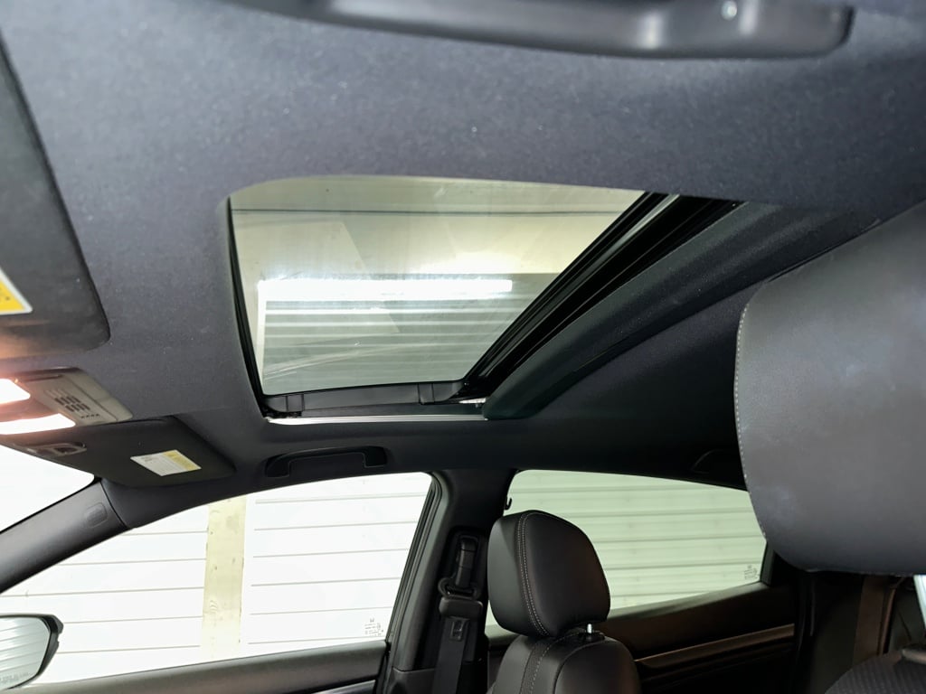 2021 Honda Civic Hatchback Sport Touring photo 4