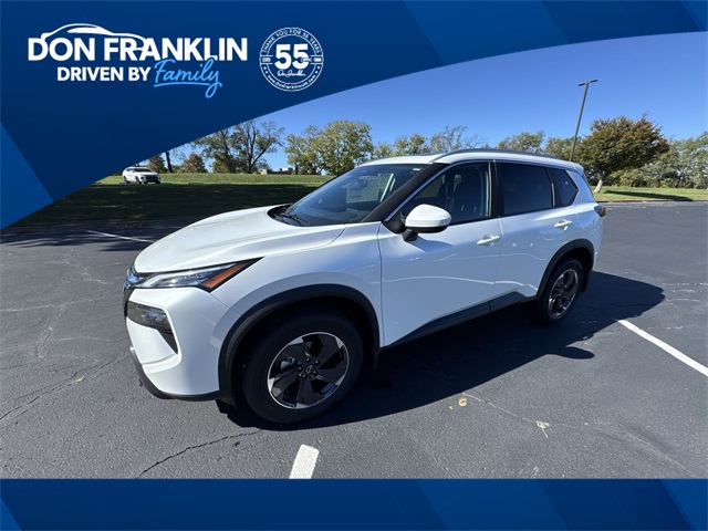 2026 Nissan Rogue SV's photo