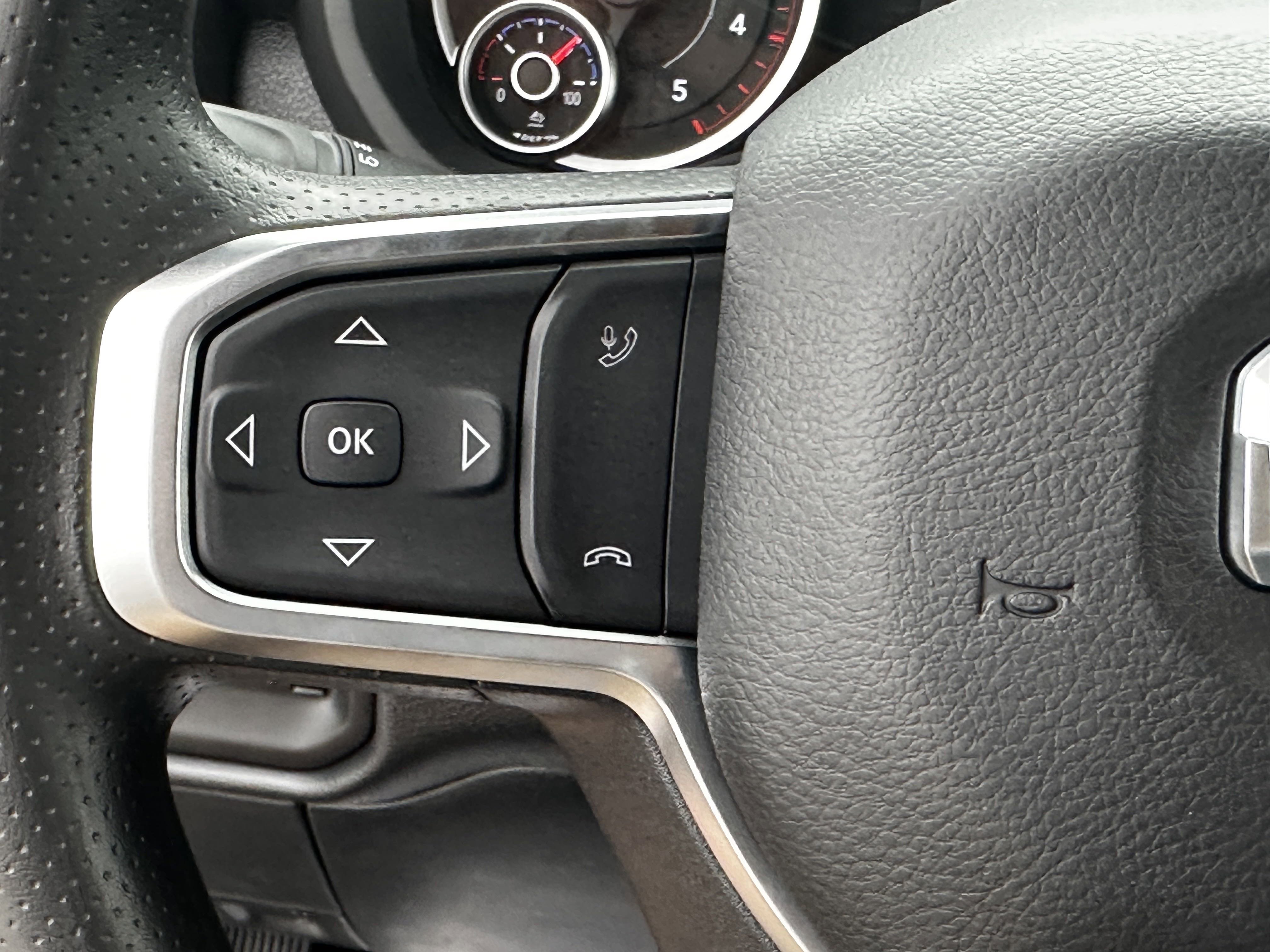 2025 Ram 2500 Tradesman photo 2