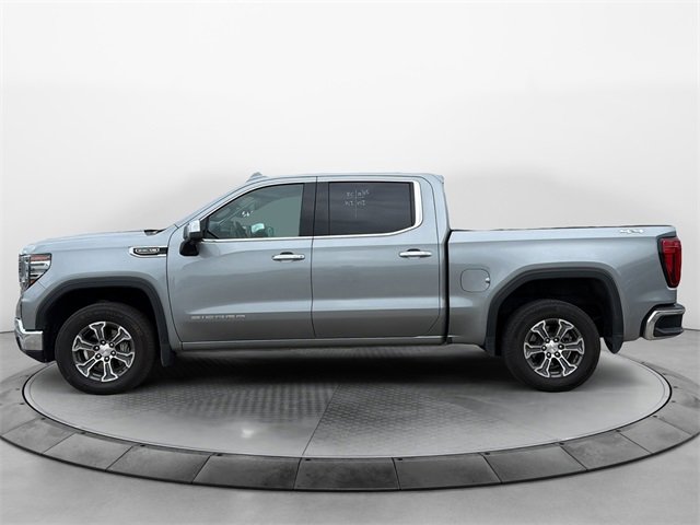 2024 GMC Sierra 1500 SLT's photo