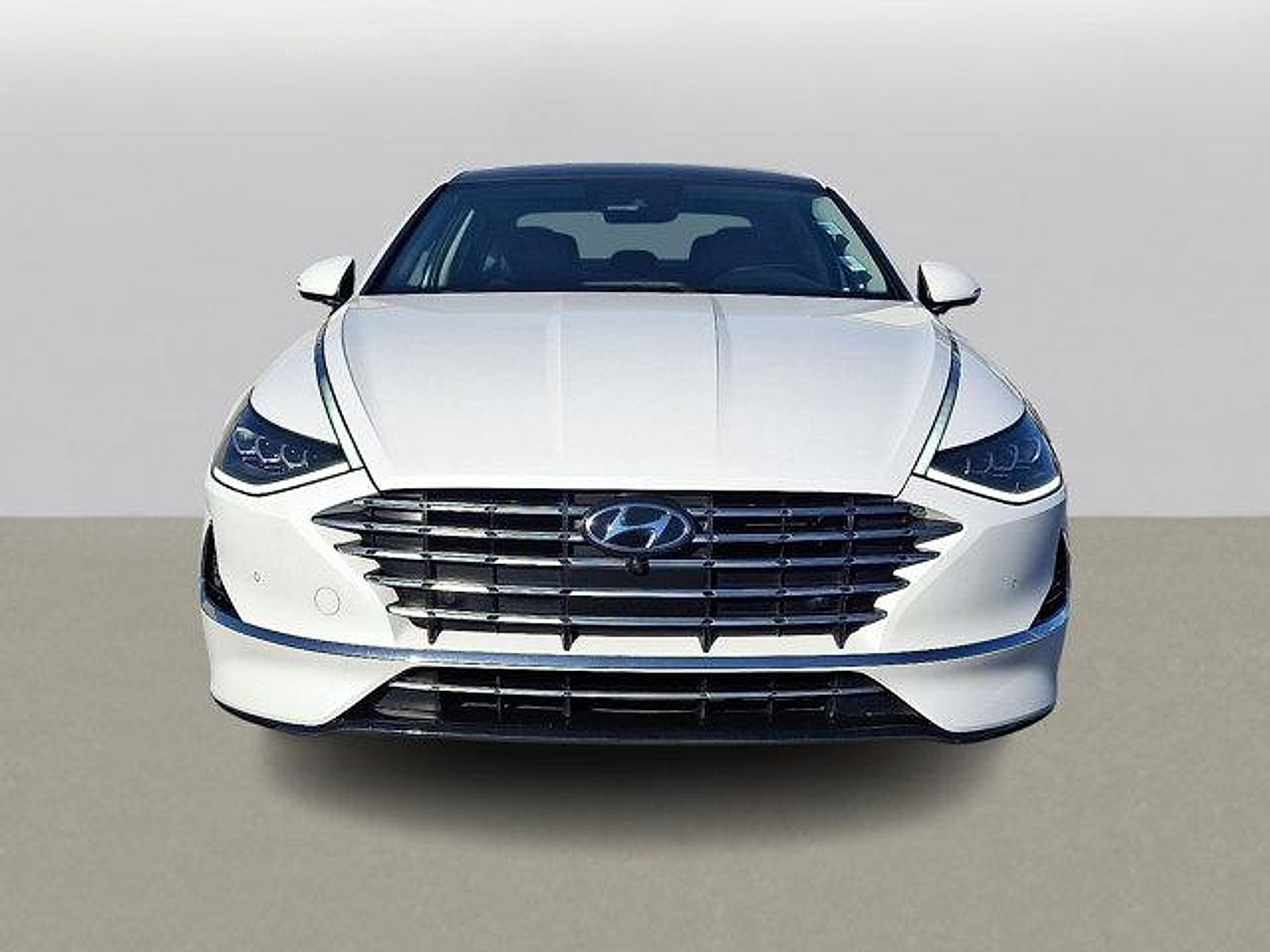 2022 Hyundai Sonata Hybrid Limited photo 2