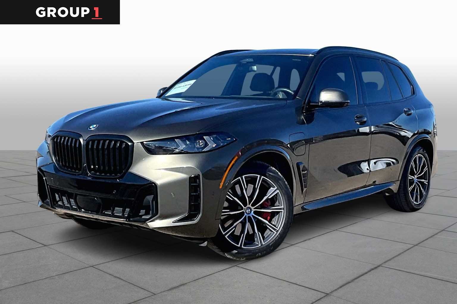 2024 BMW X5 50e's photo