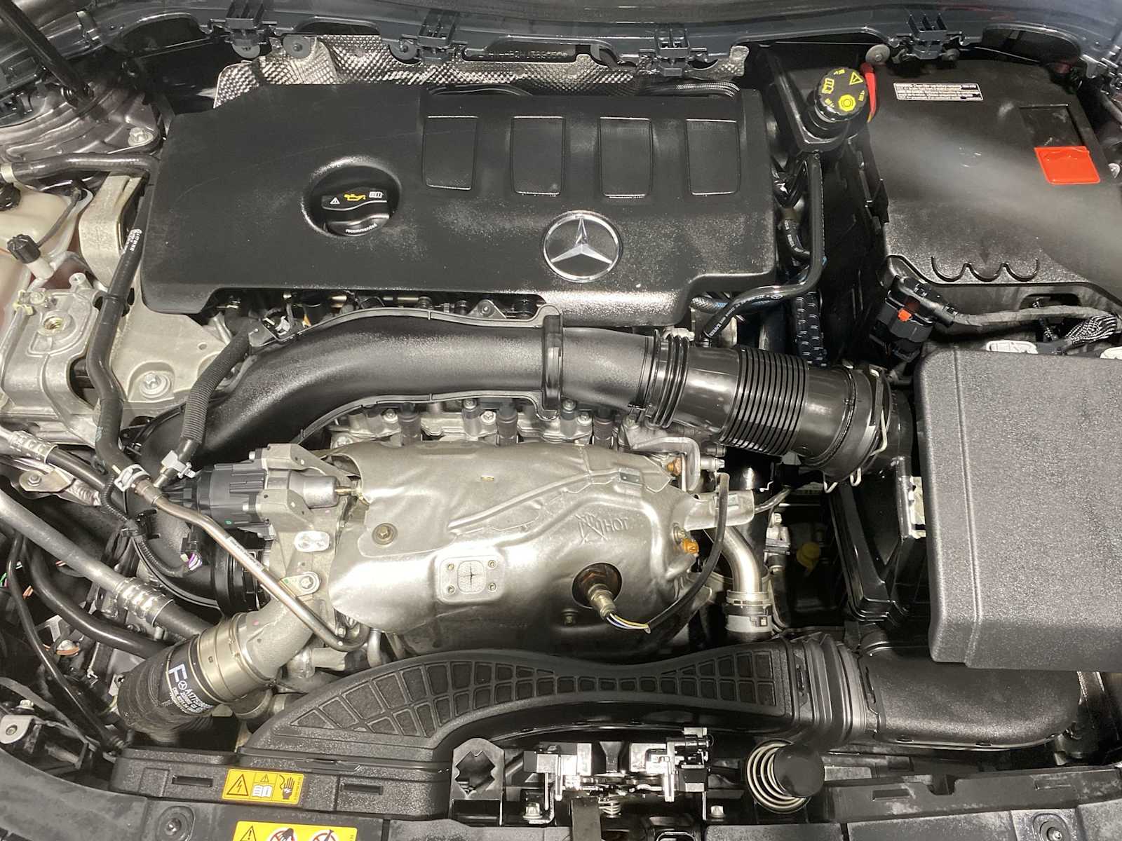 2022 Mercedes Benz GLA 250 4MATIC photo 9