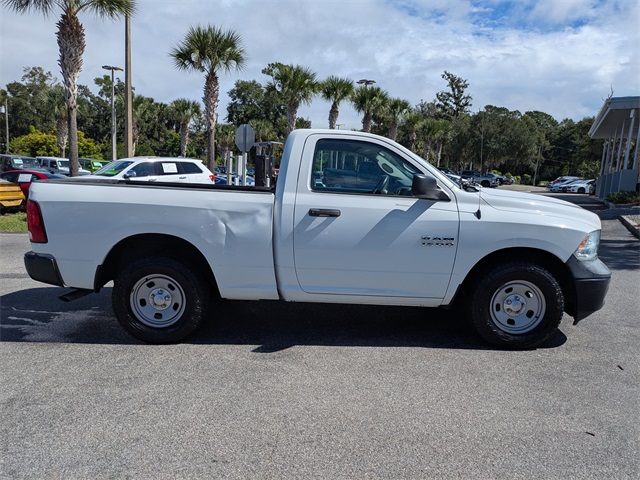 2017 Ram 1500 Tradesman photo 3