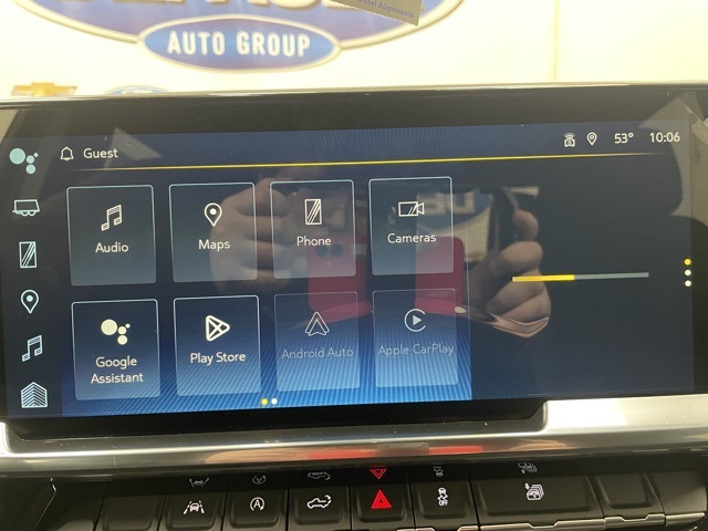 2026 Chevrolet Silverado 1500 RST photo 3