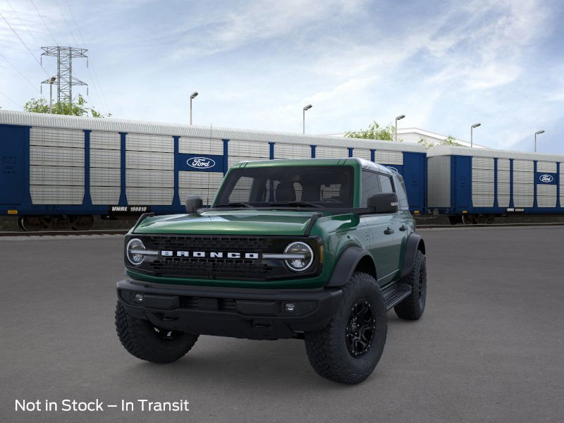 2025 Ford Bronco Outer Banks photo 3