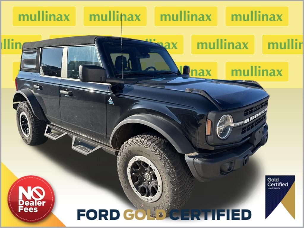 2023 Ford Bronco 4-Door Black Diamond