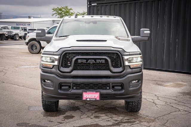 2023 Ram 2500 photo 2