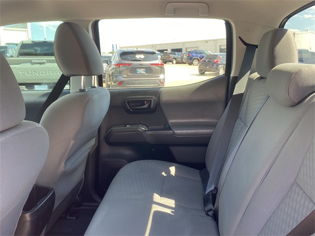 2023 Toyota Tacoma SR5 photo 15