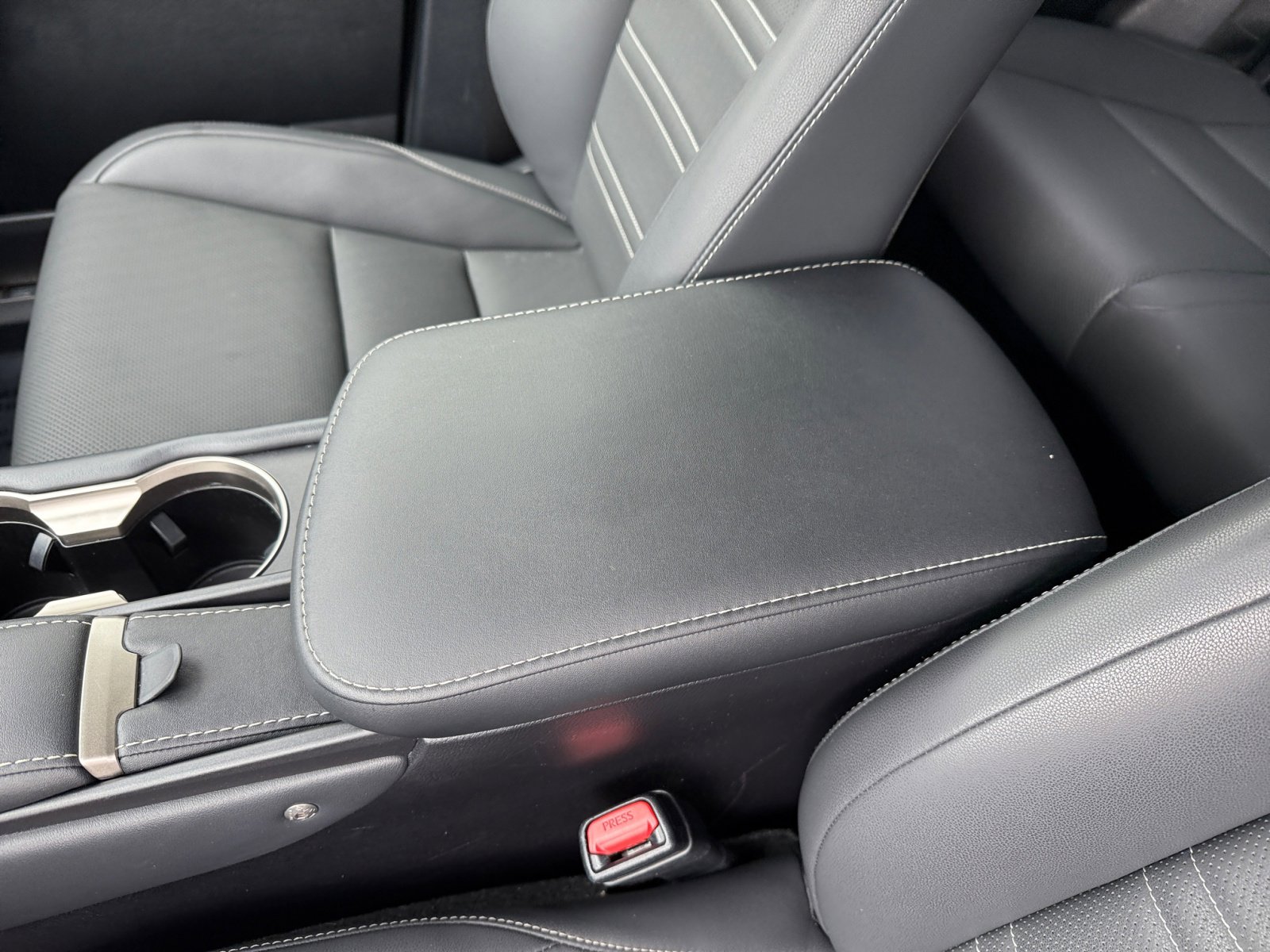 2020 Lexus NX 300 photo 14