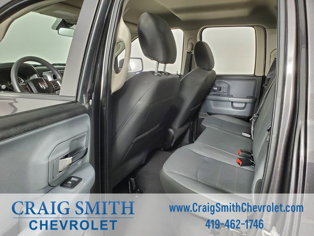 2024 Ram 1500 Classic SLT photo 20