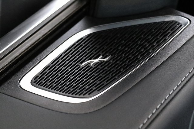 2023 Mercedes Benz GLC 300 4MATIC photo 4
